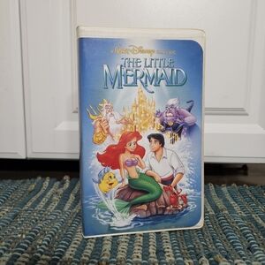 Disney Classic Black Diamond VHS The Little Mermaid with Original Cover Design